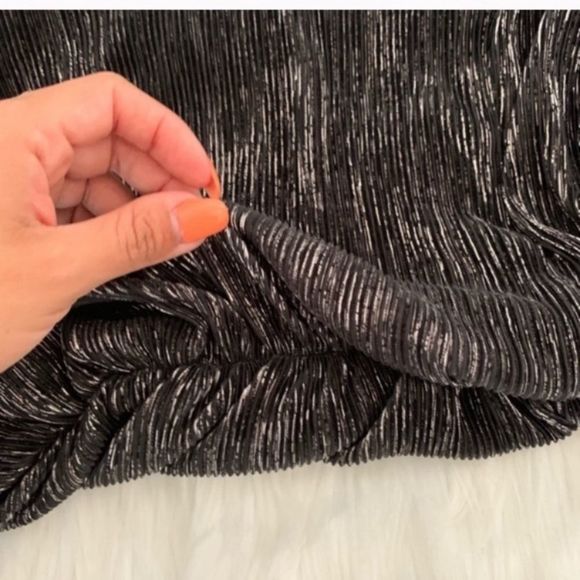 CeCe Metallic One Shoulder Dress Size 4 - Picture 5 of 8